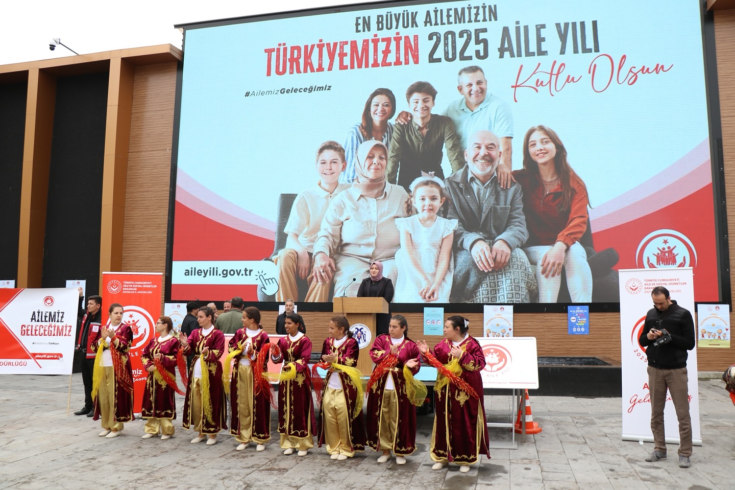 Aile 2