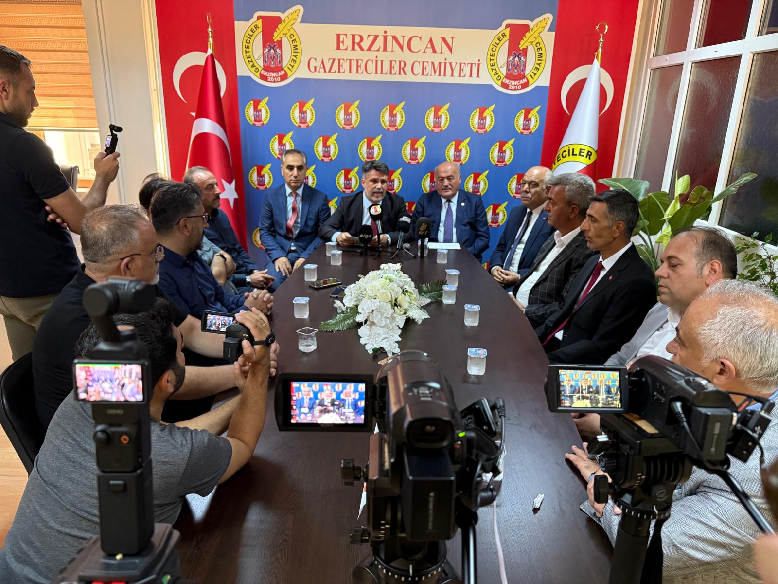 Cemiyet 1