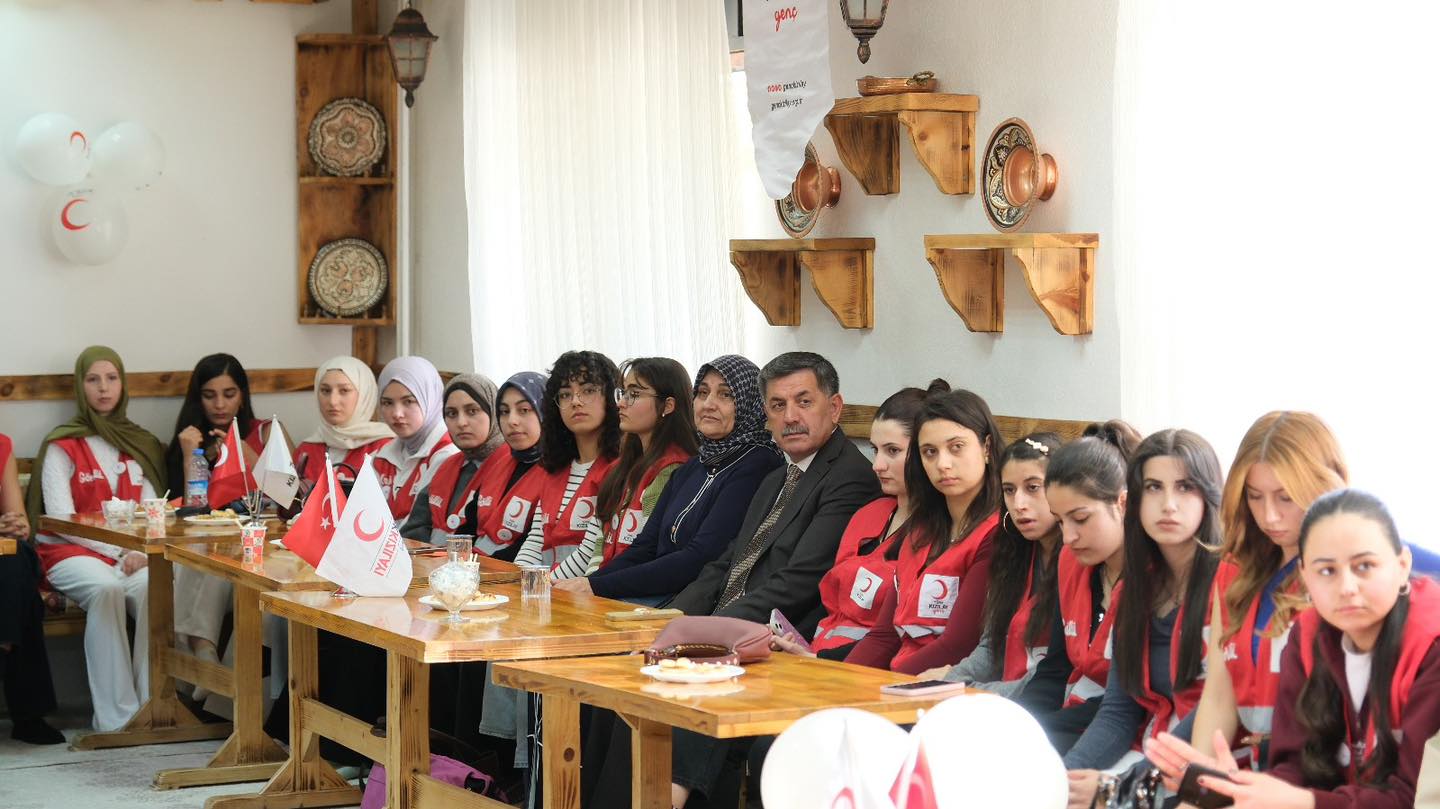 575911946 1333220868844186 1991651054483779633 N