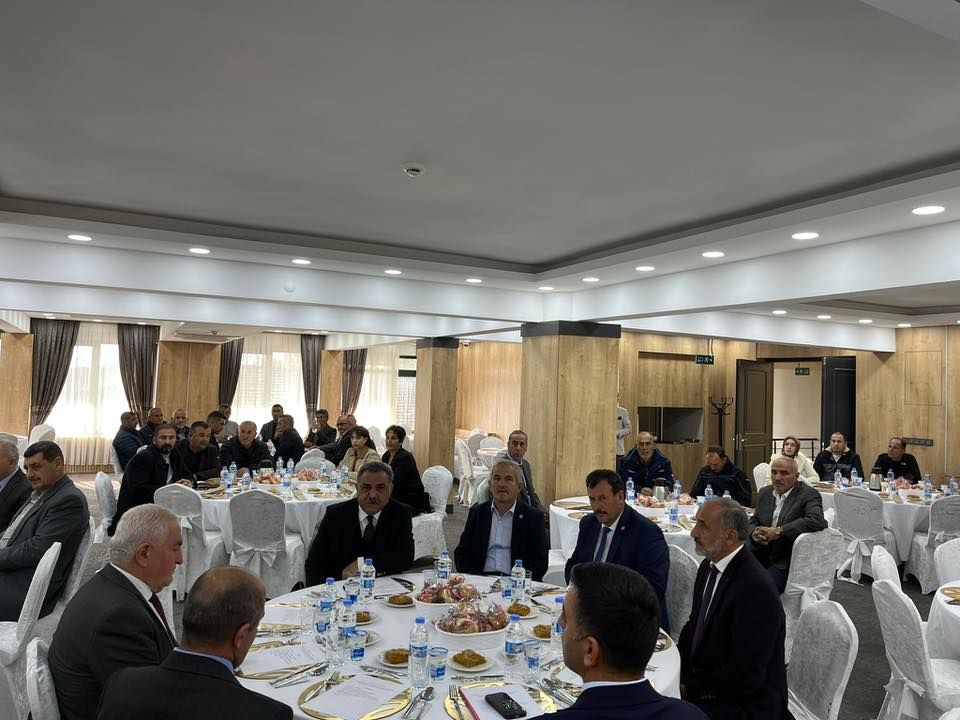 590073732 2052569202159413 877478781367667053 N