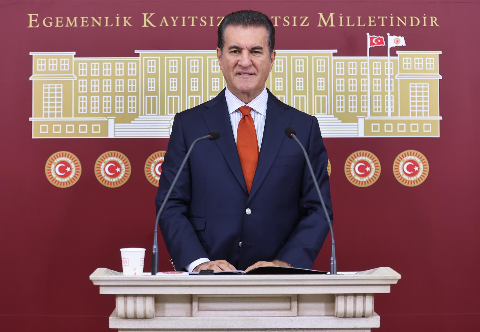 Erzi̇ncan Mi̇lletveki̇li̇ Mustafa Sarigül 1