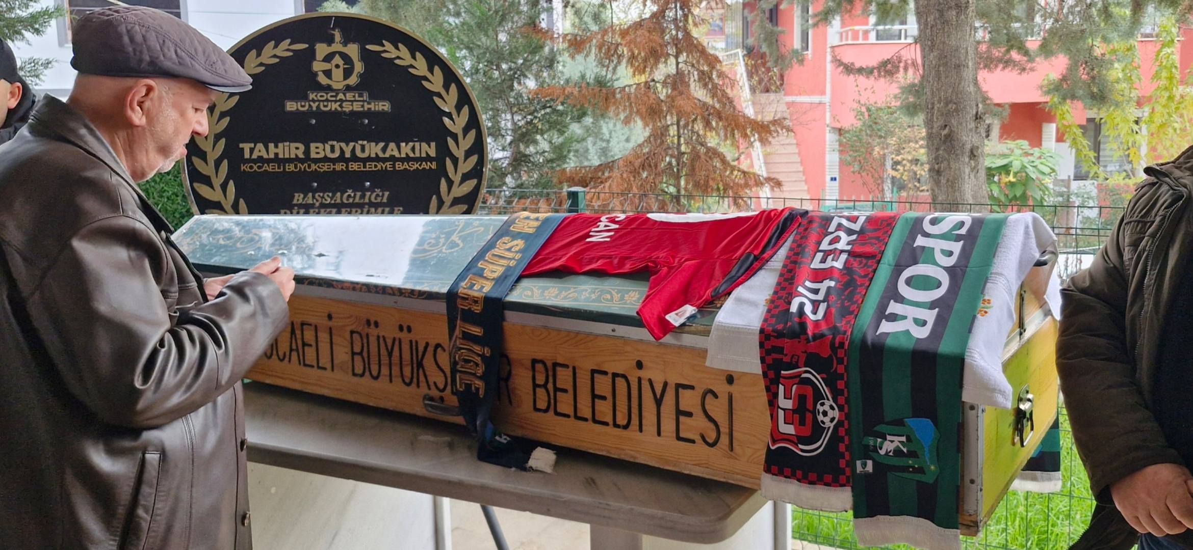 599945978 26082591388010819 5630328944808515854 N