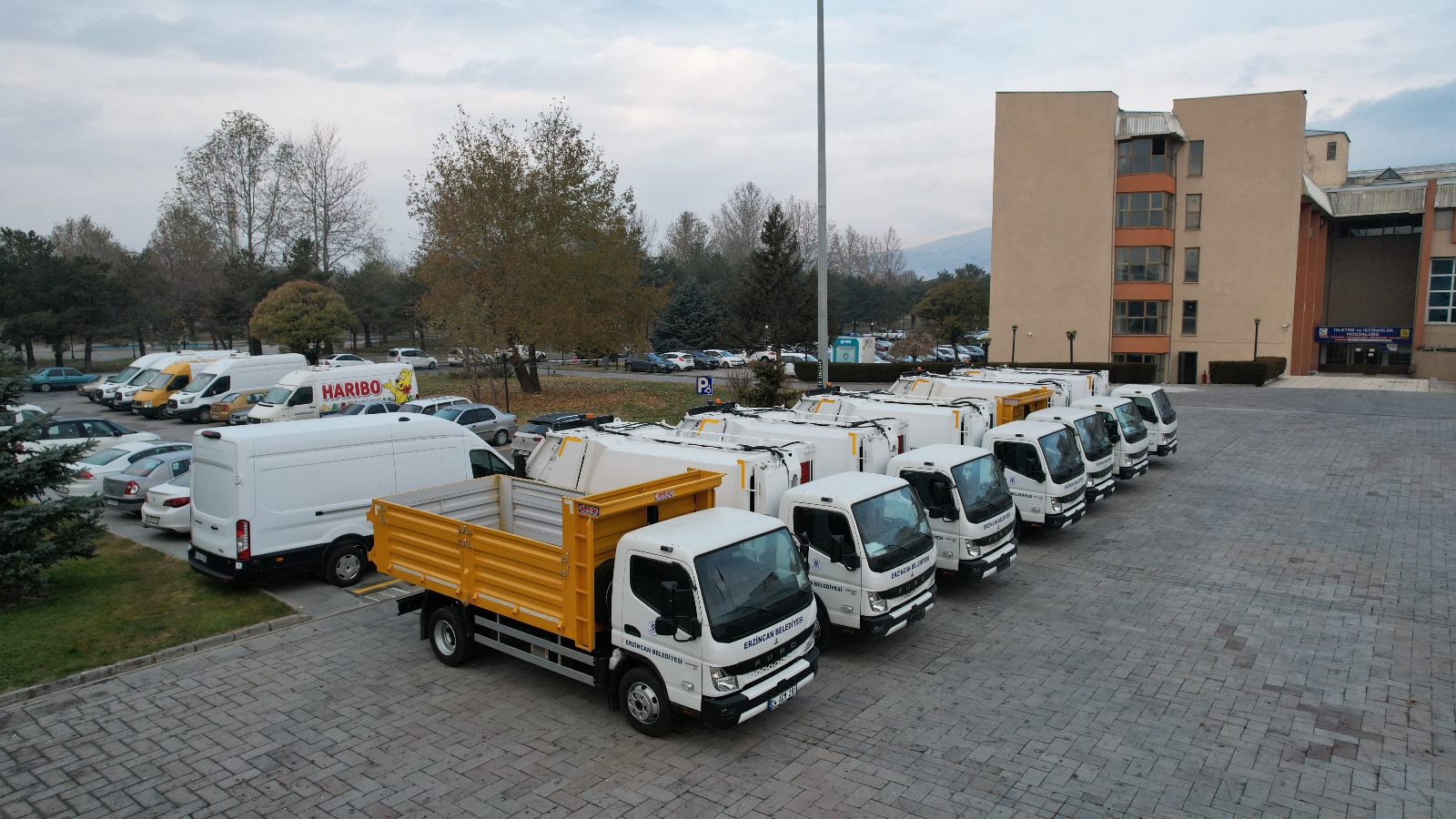 9915B35B 567A 4434 B0D3 135420126A48