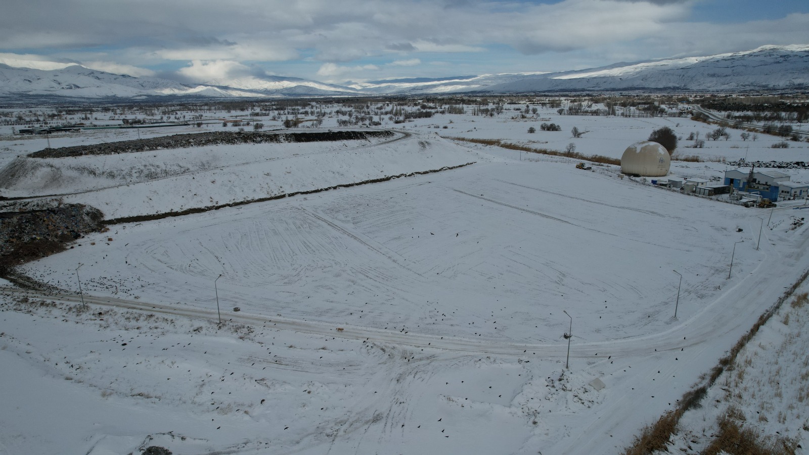 Beledi̇ye Kati Atik Depolama (1)