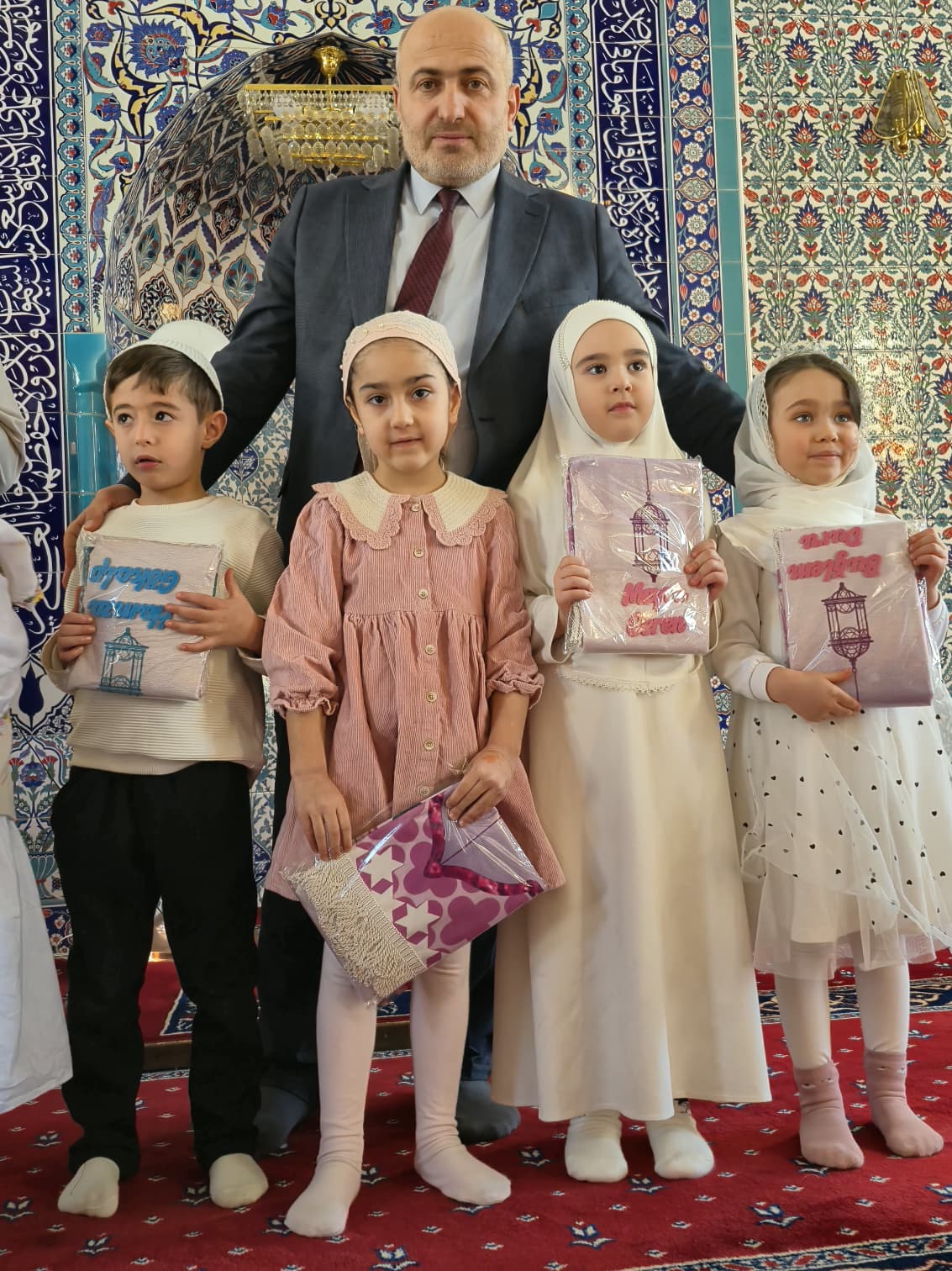 615380116 1336956541791791 1486642945886145073 N