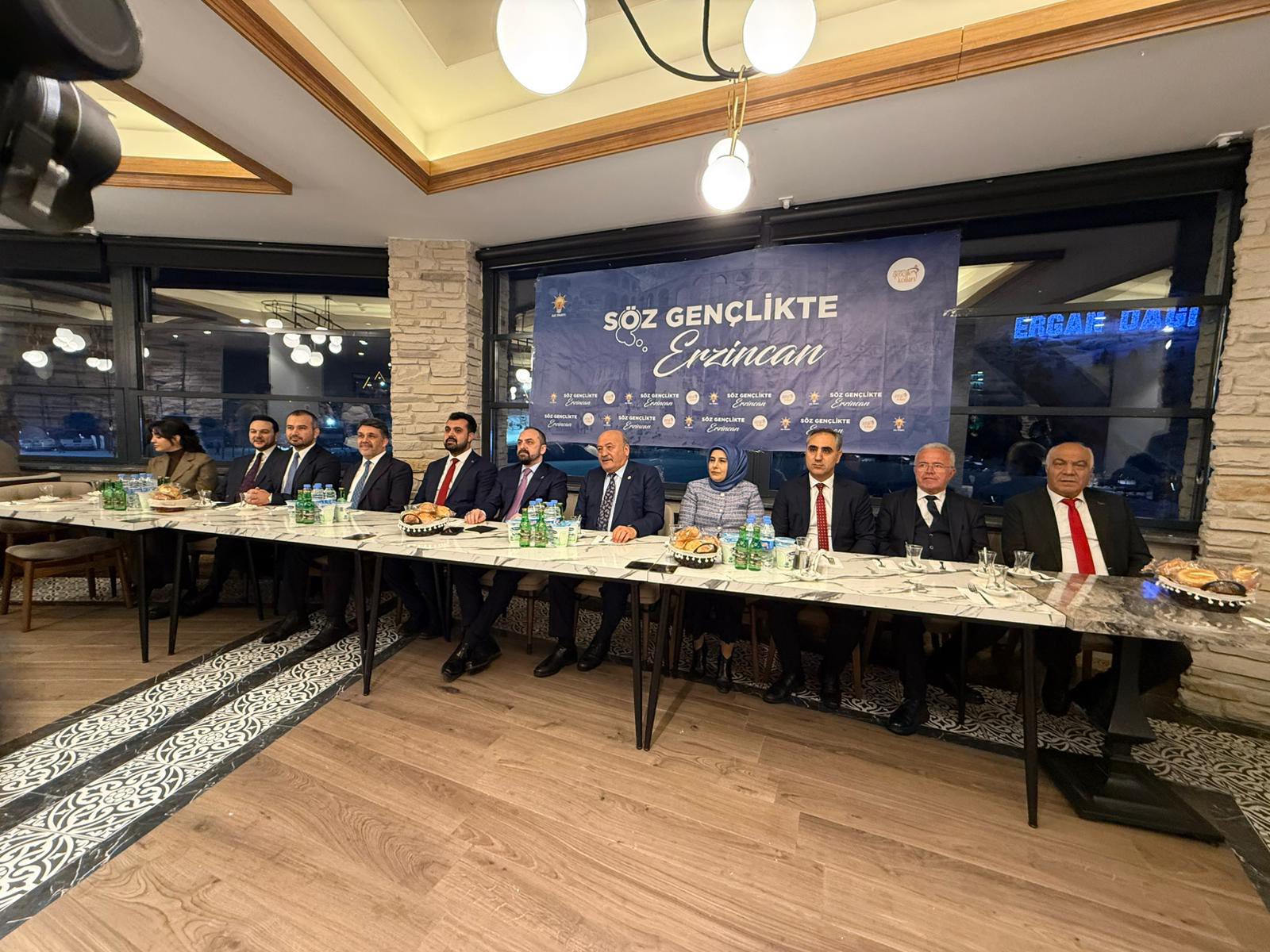 622491246 10237896666223419 713473195390799096 N