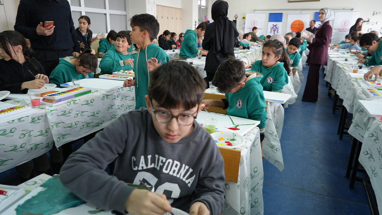 Tuval Öğrenci̇ler 2