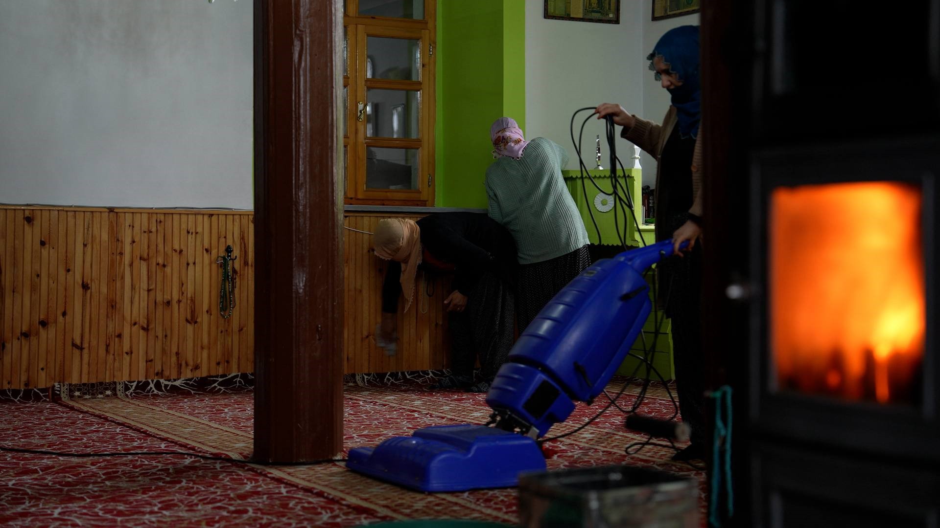 Cami̇ Temi̇zli̇k (4)