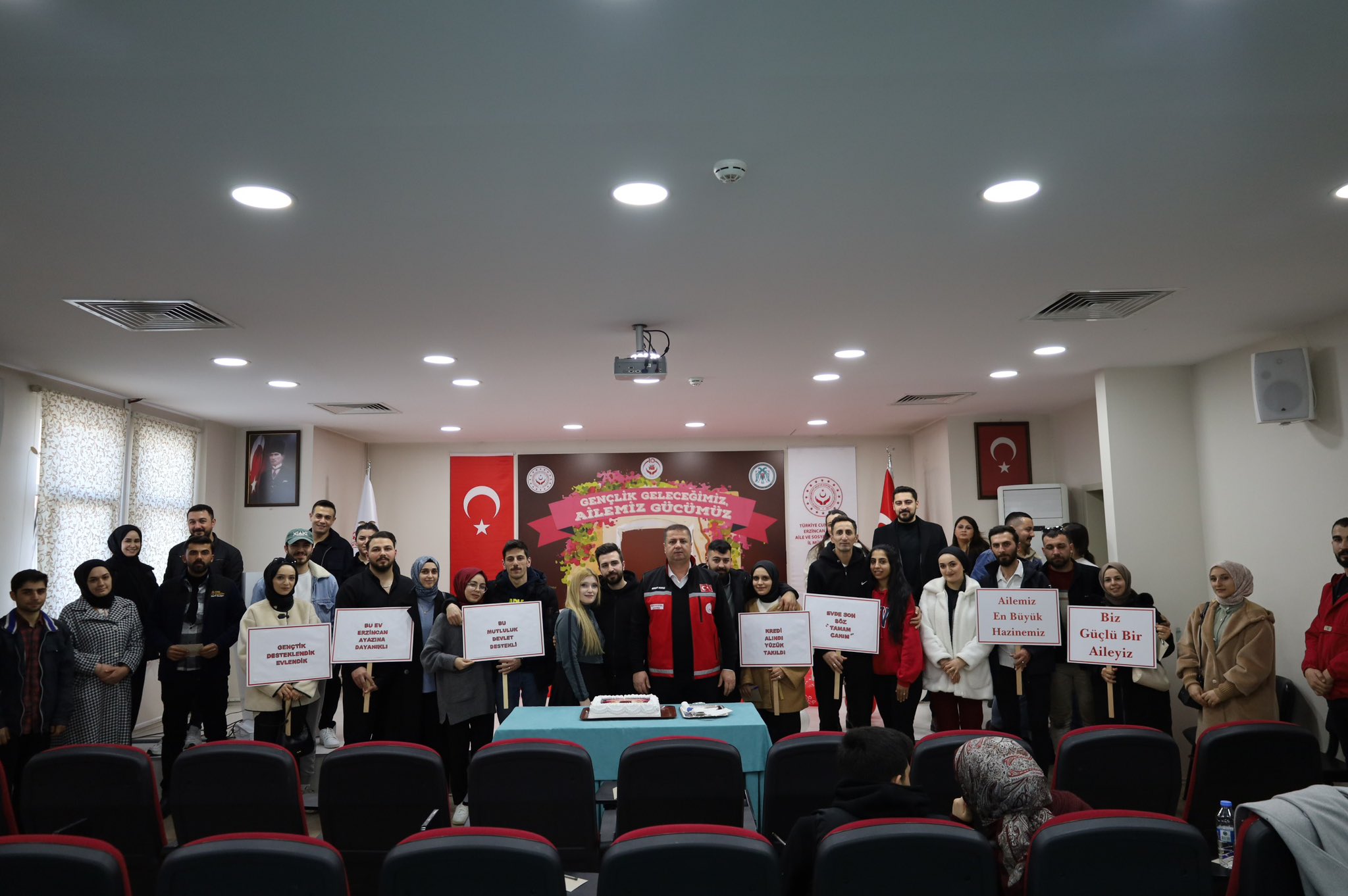 Evlenecek Gençler 1