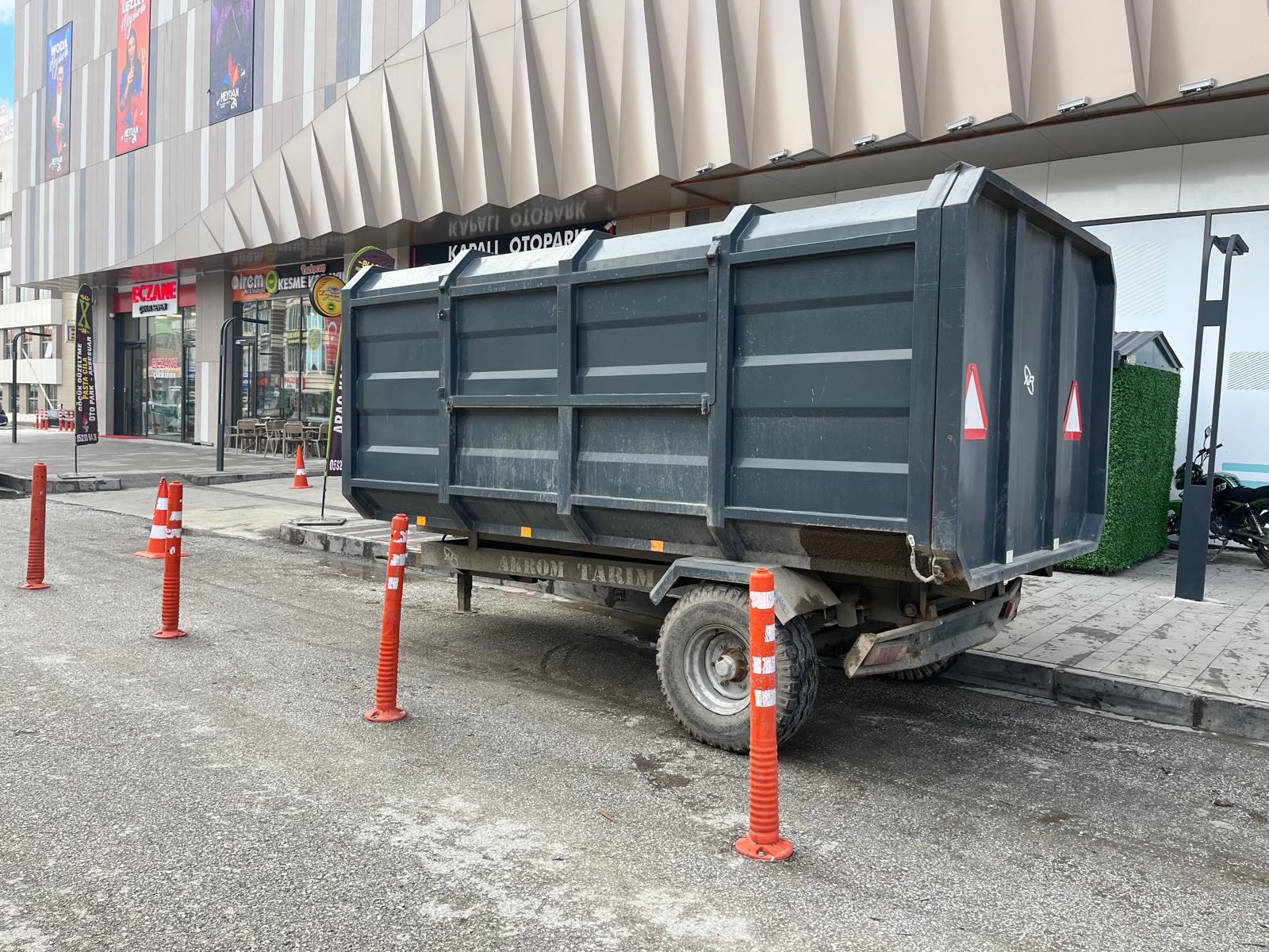 1Ac58F08 Bdee 4012 8868 1Bed5291039C