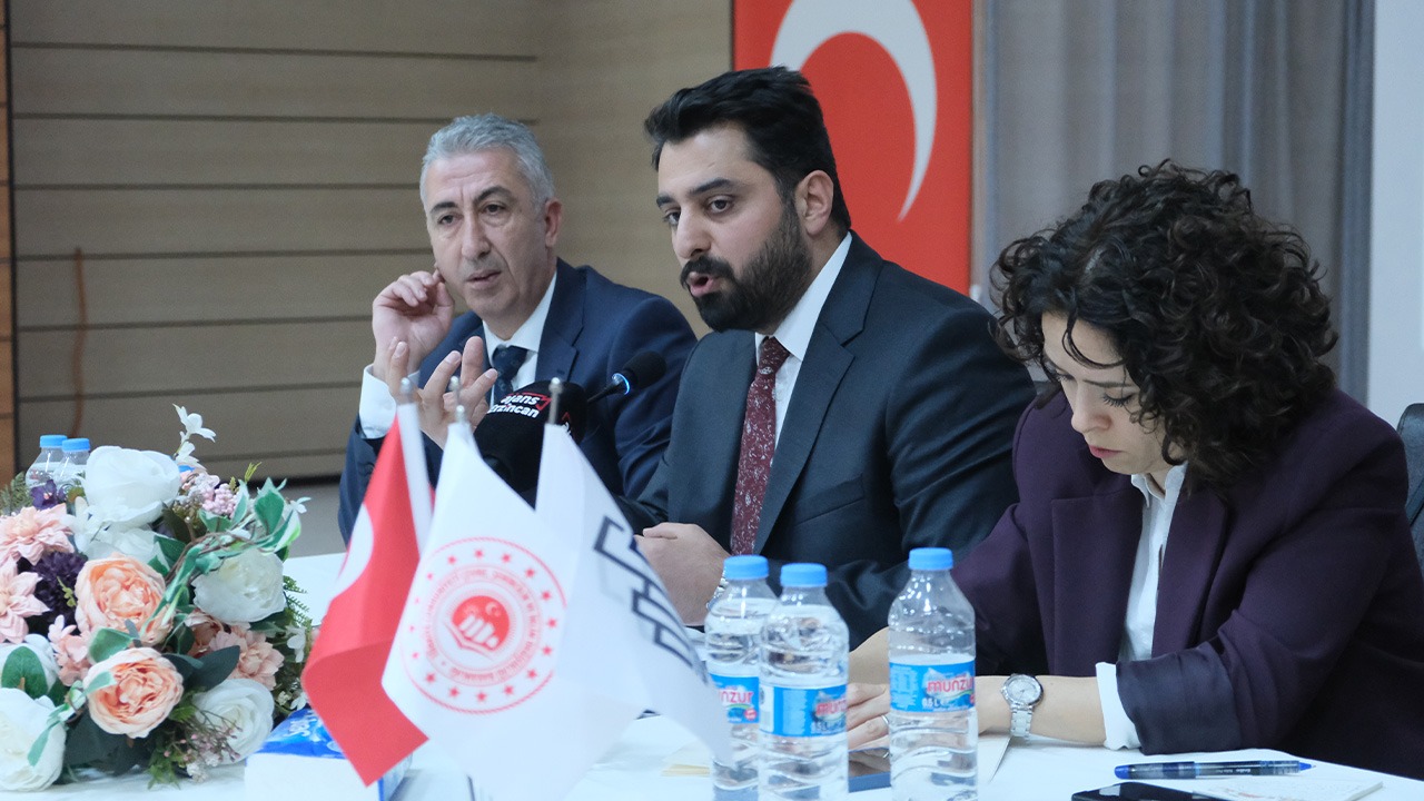 4Ee84B17 A67E 4572 A441 A4B8A8Bdf7A8