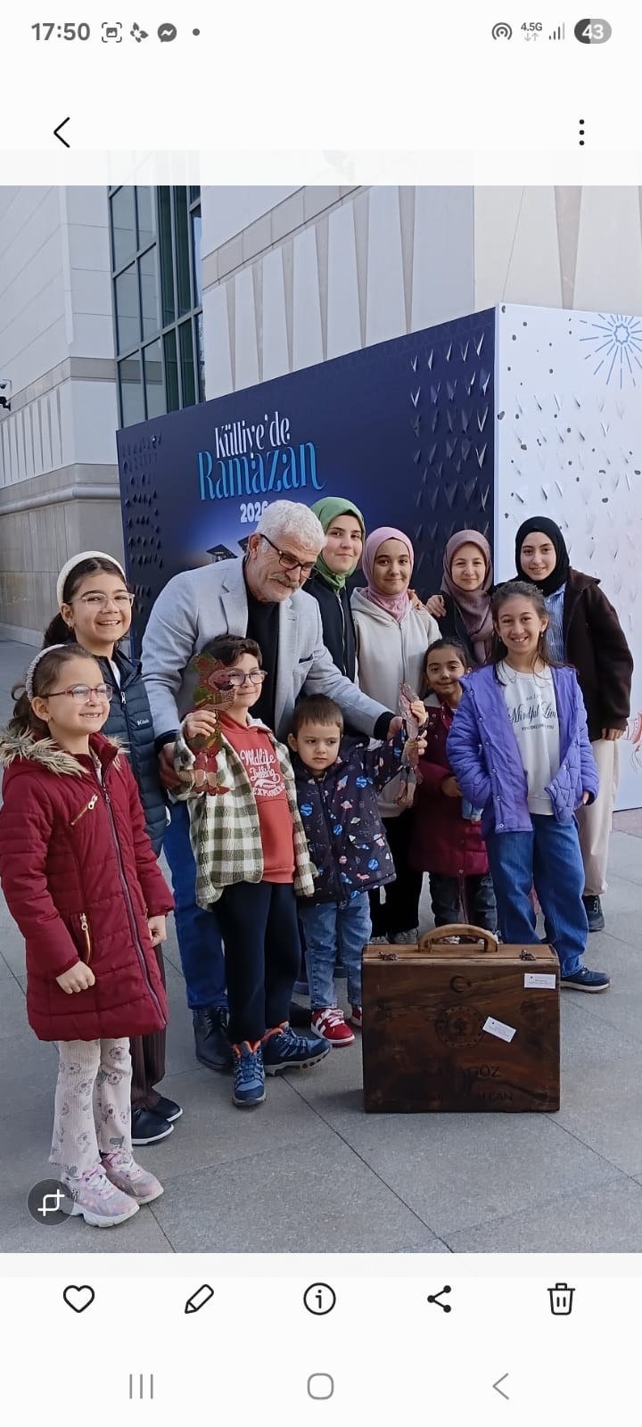 B2Decf24 0E37 4920 8635 986Ea4Ea8D2A