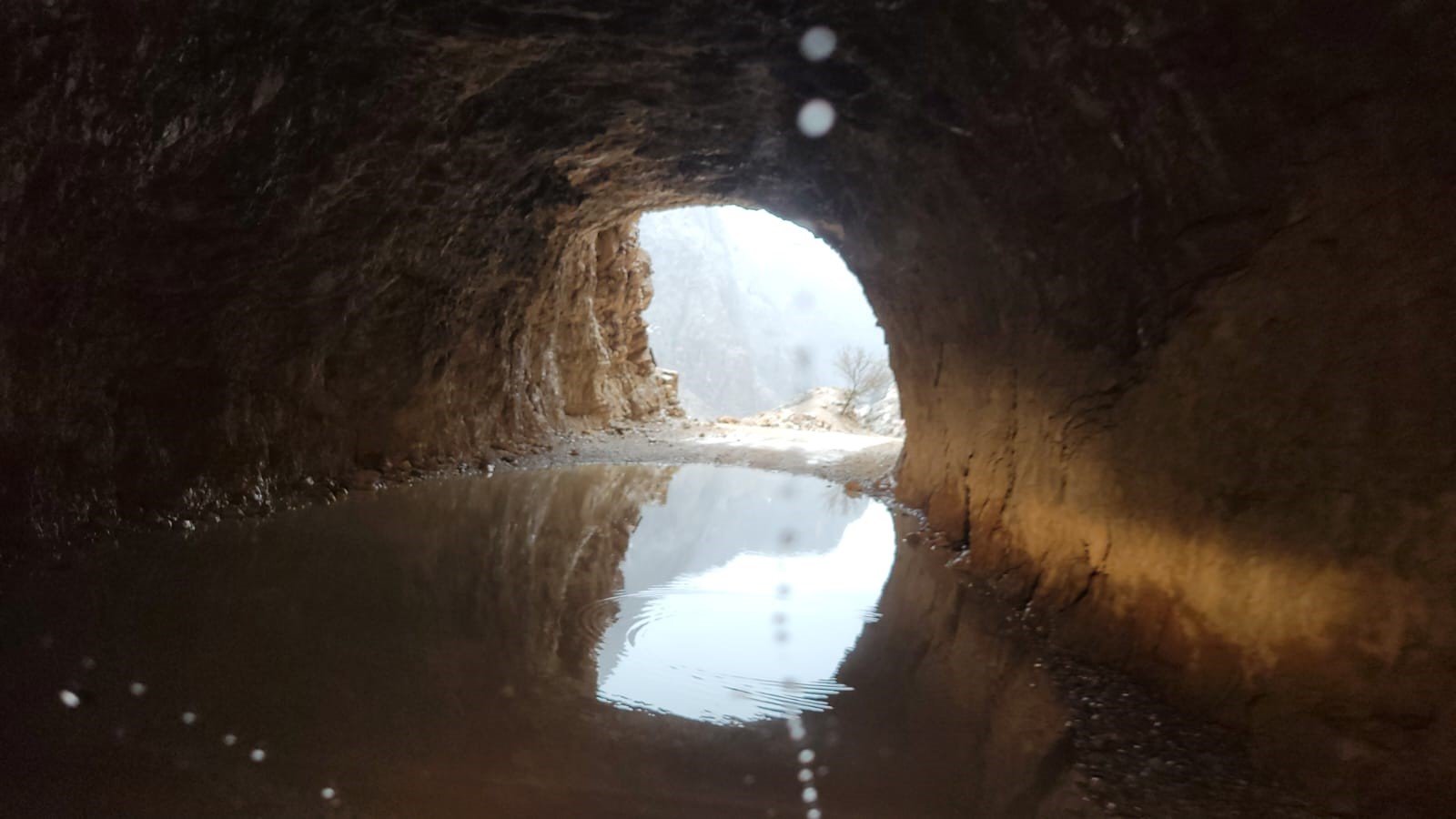 Kemali̇ye Taş Yollar Su Basti (5)