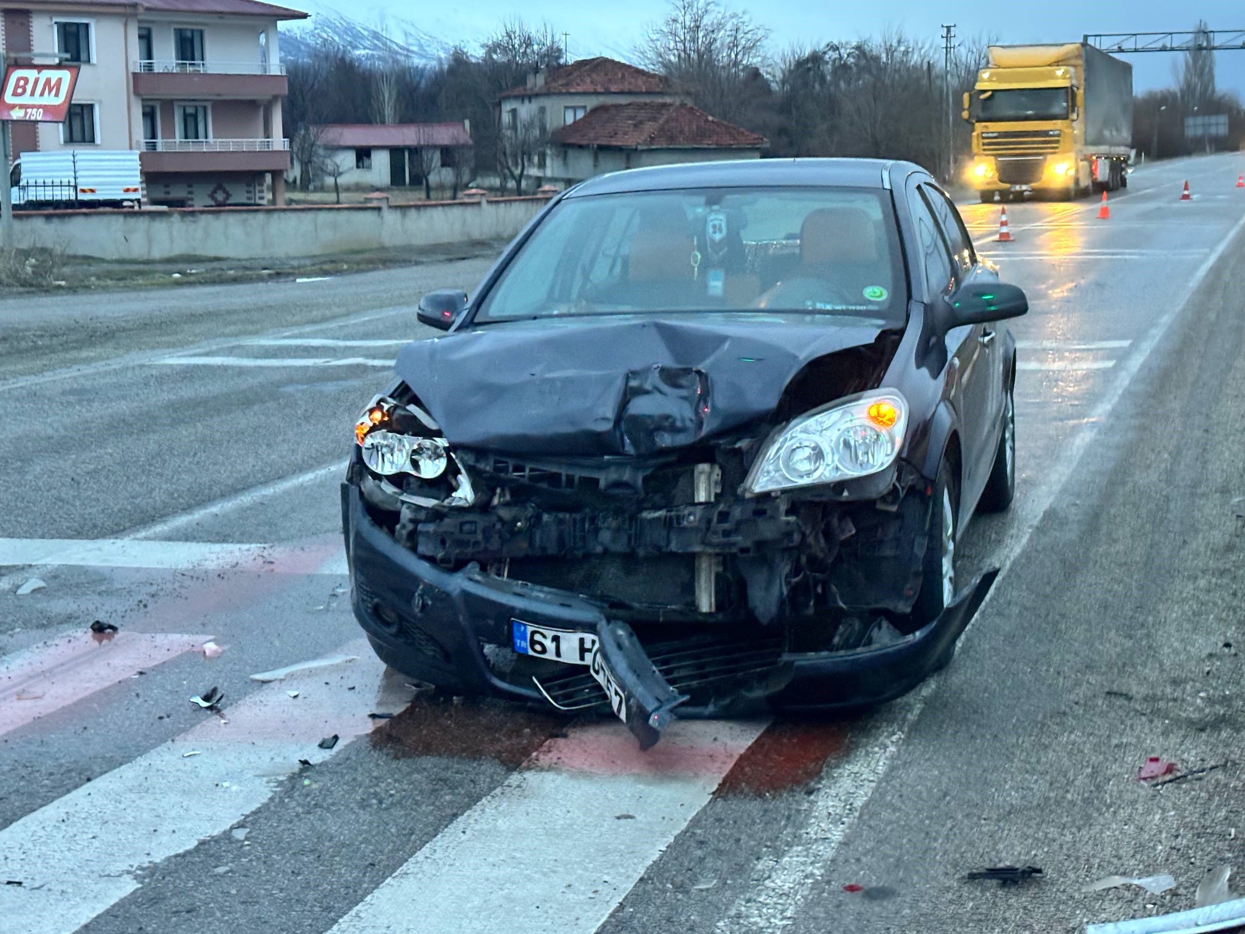 Trafi̇k Kazasi Ekşi̇su (2)