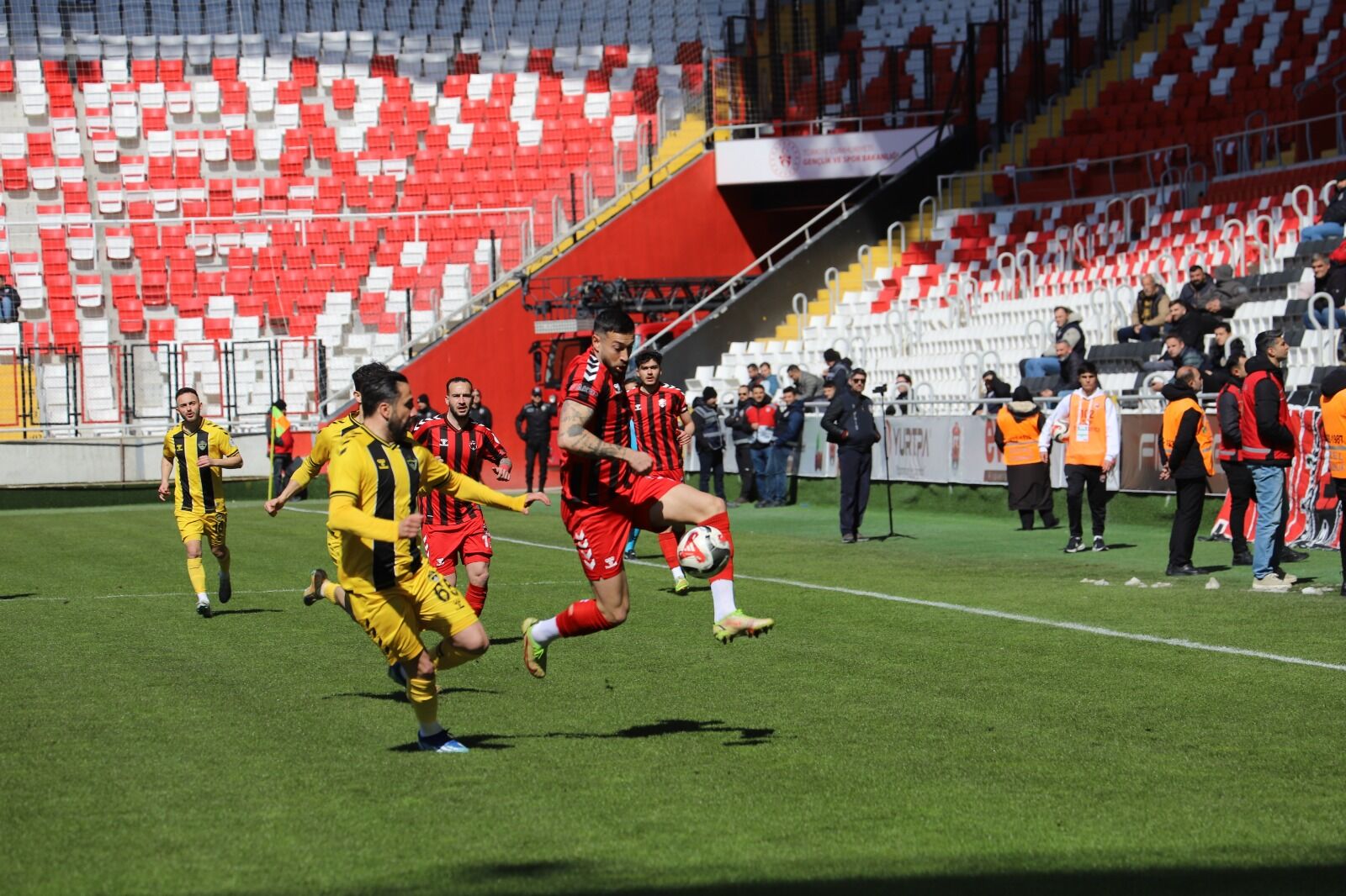 24 Erzi̇ncanspor 11 Mart 2026 Maç (5)