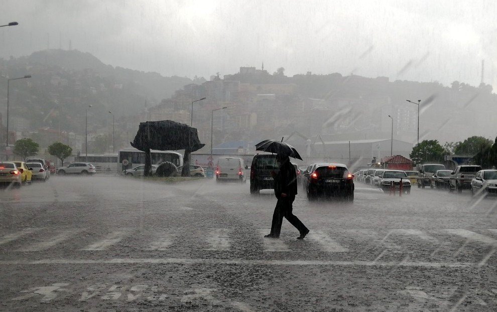 Meteoroloji'den çığ ve kuvvetli rüzgar uyarısı