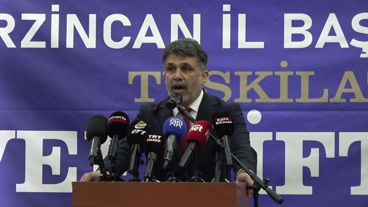 Ak Parti̇ İftar Programi 3