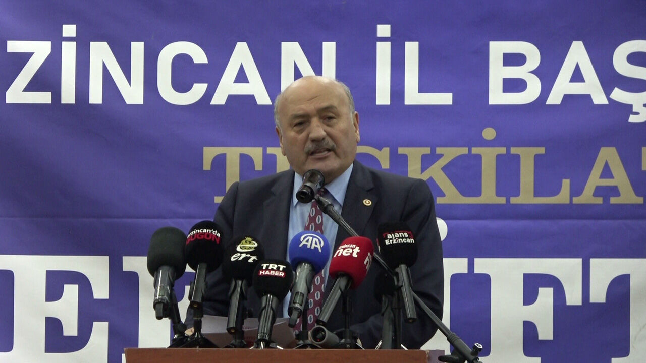 Ak Parti̇ İftar Programi 4