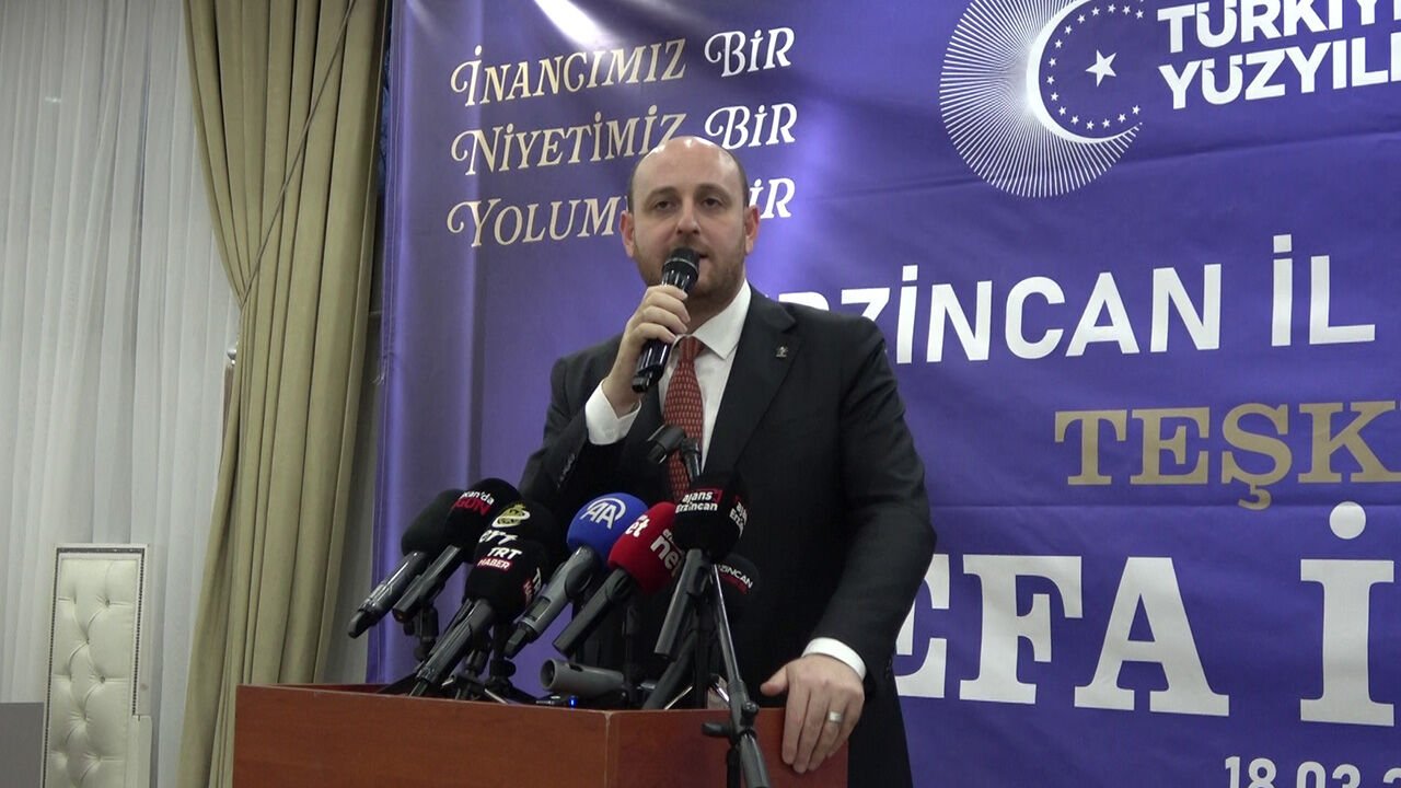 Ak Parti̇ İftar Programi 6