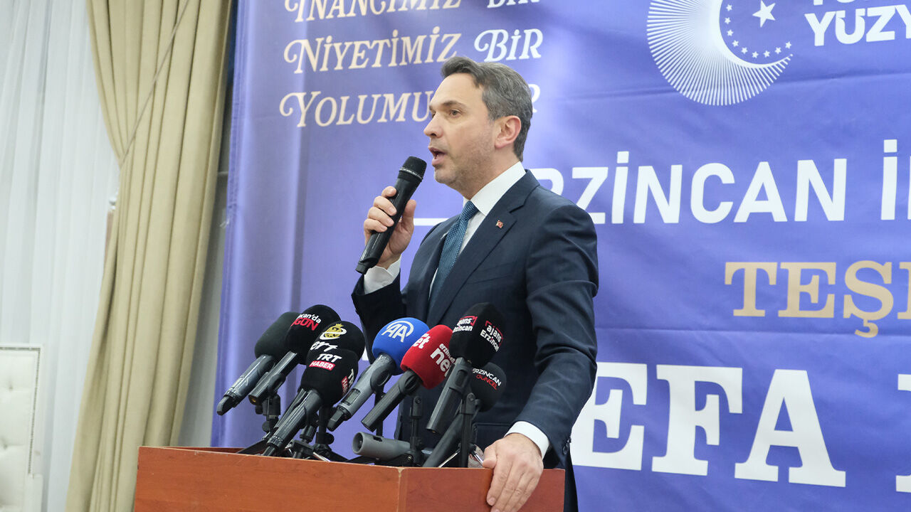 Ak Parti̇ İftar Programi 9