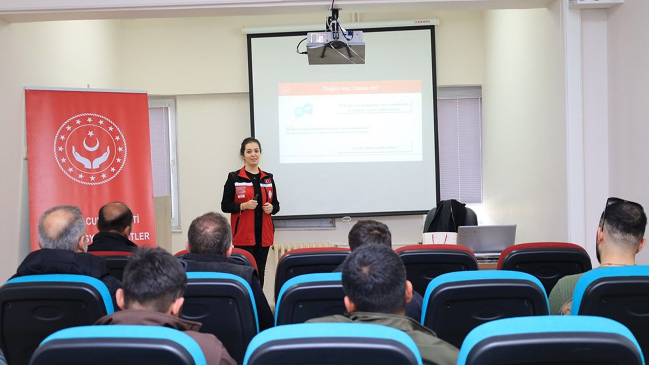 Erzincan’da Kadına Şiddete Karşı Bilinçlendirme Çalışması