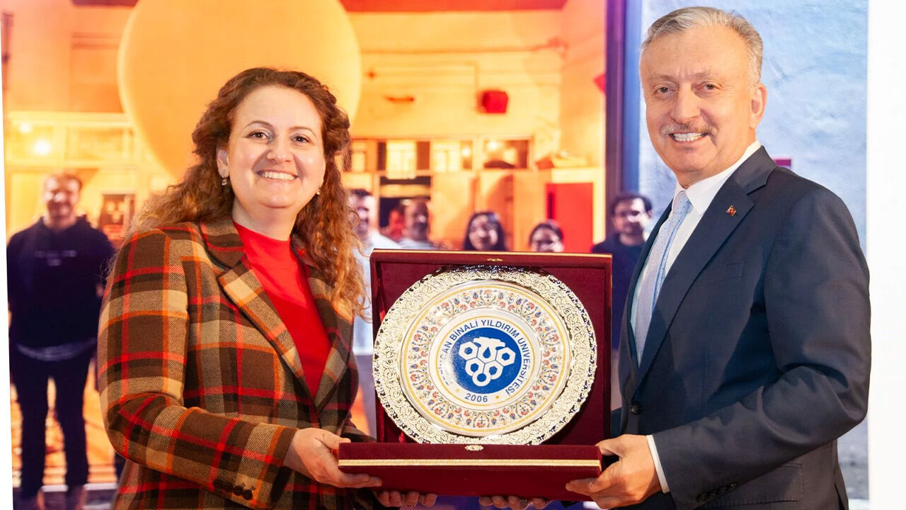 Ebyü Uzay Konulu Söyleşi̇ 4