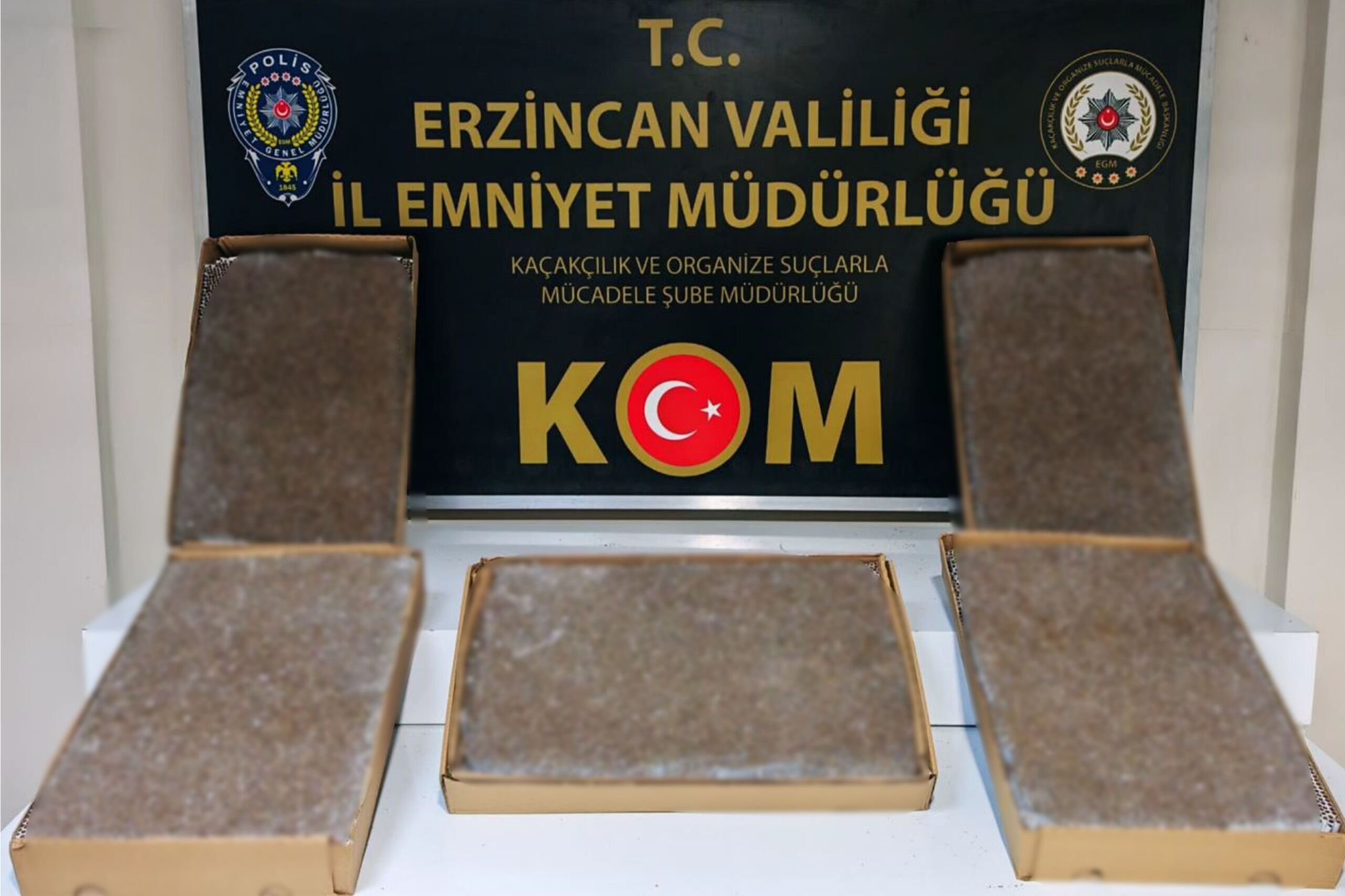 Emni̇yet Tütün Kaçakçiliği (1)