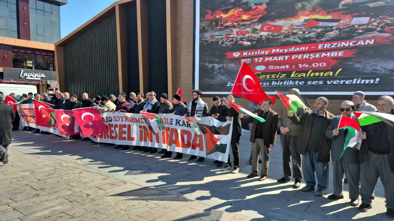 Erzi̇ncan İhh Basin Açiklamasi Cumhuri̇yet Meydani (1)