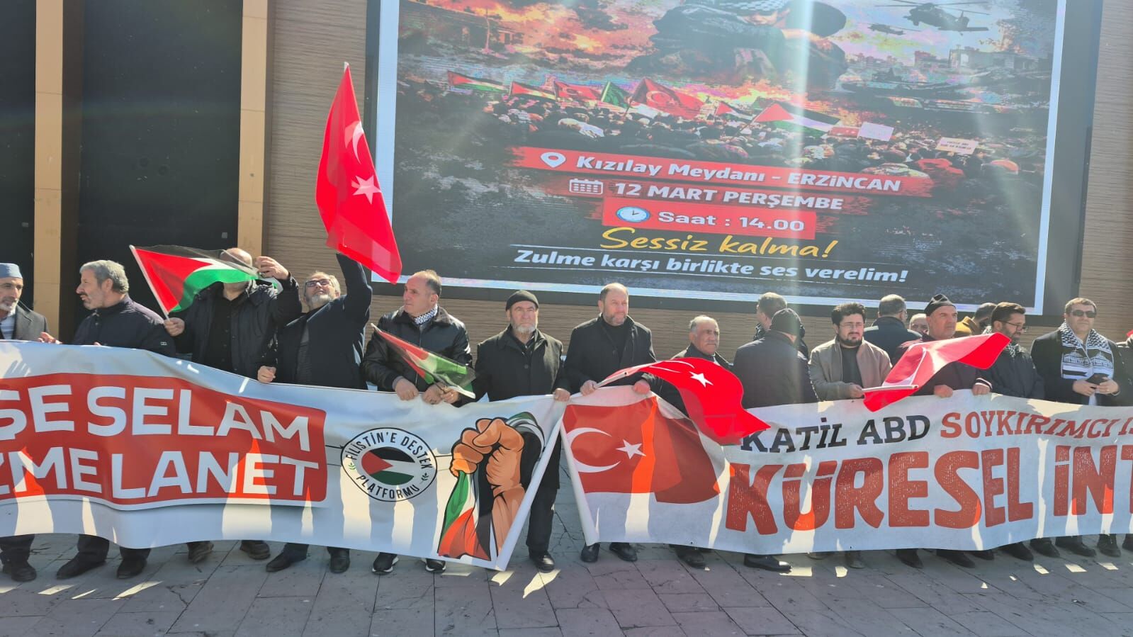 Erzi̇ncan İhh Basin Açiklamasi Cumhuri̇yet Meydani (2)