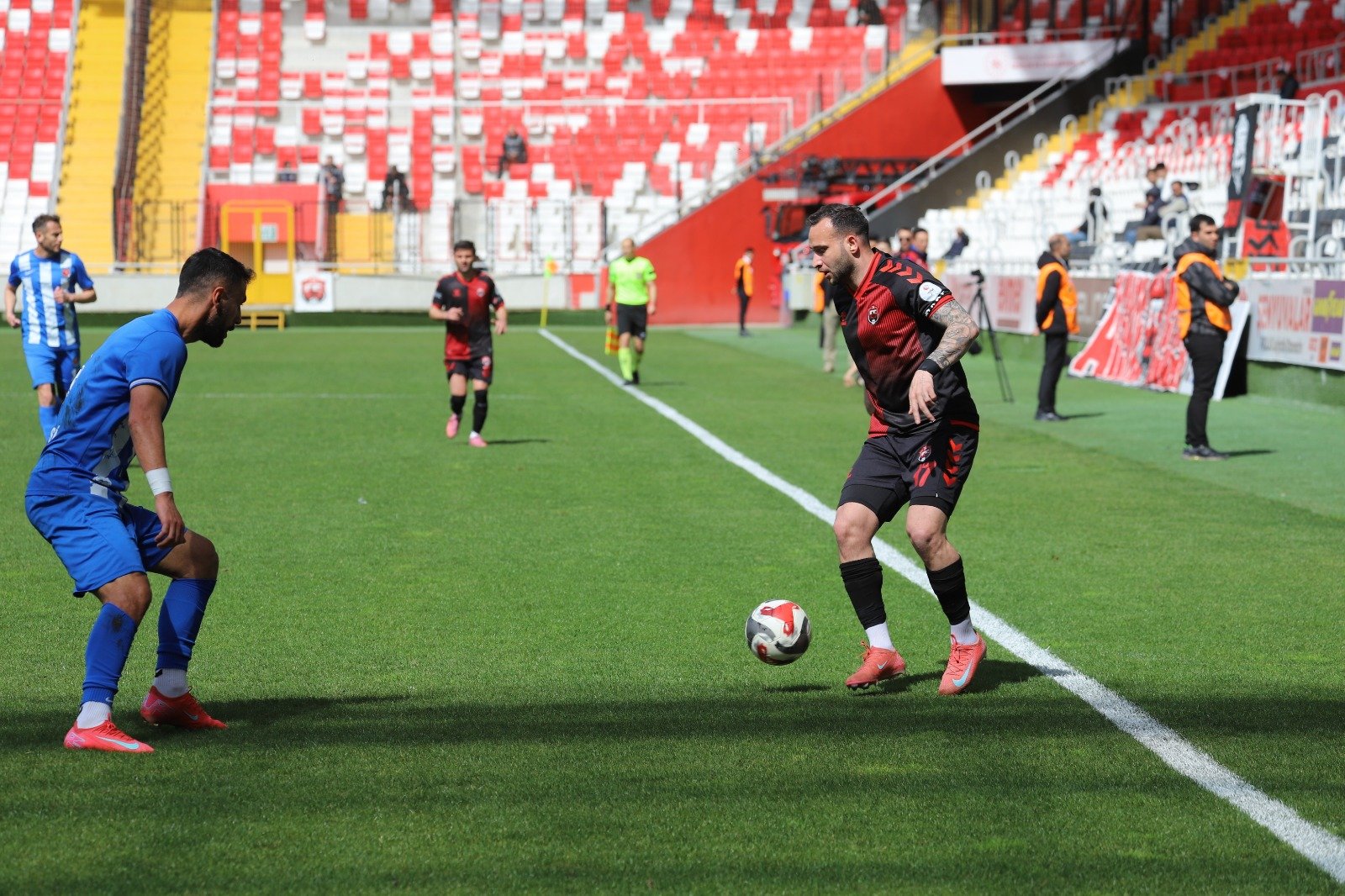 Erzi̇ncanspor Kepez Maçi (11)