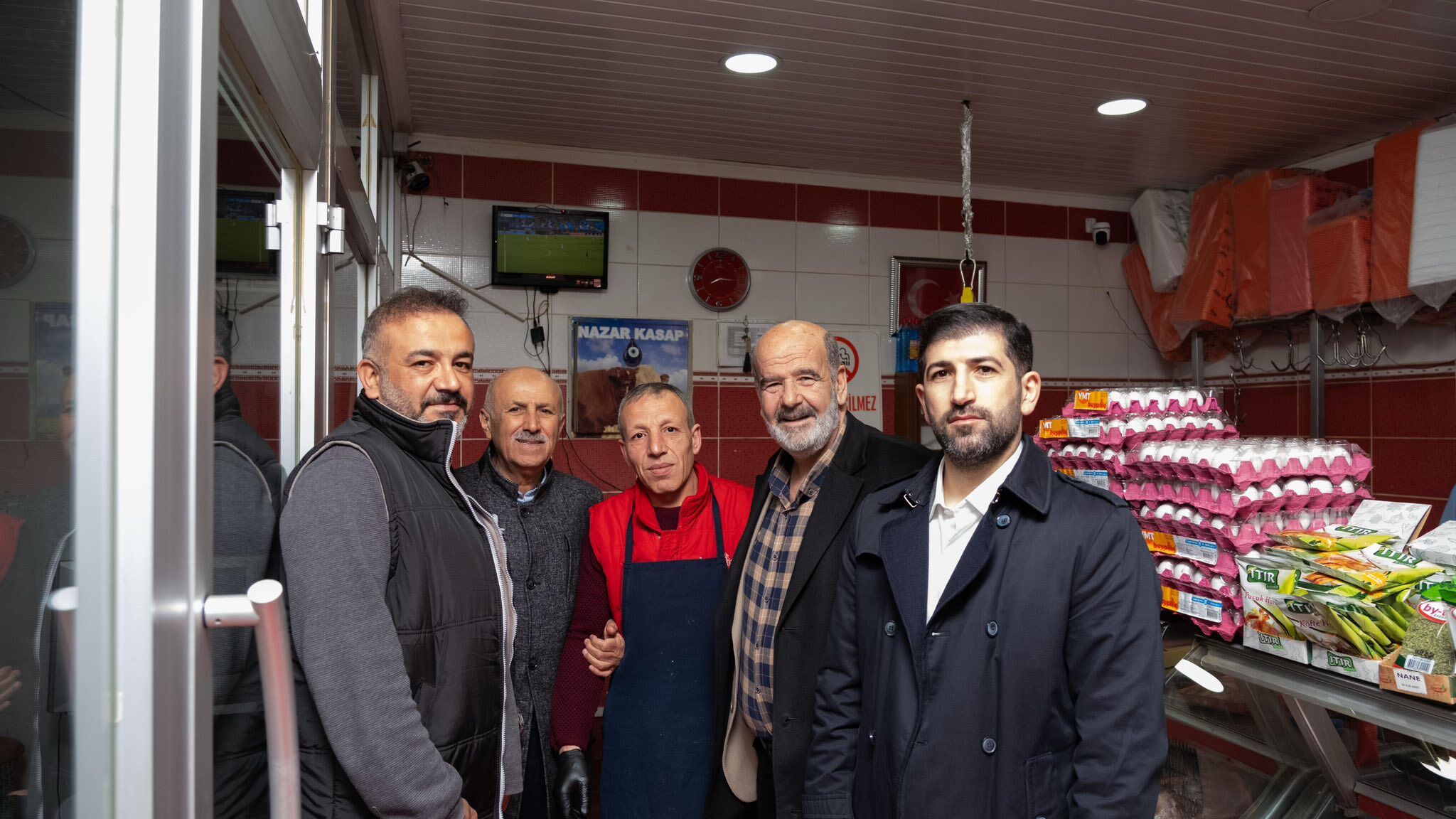 653704137 122115507849235984 2053455827803188037 N