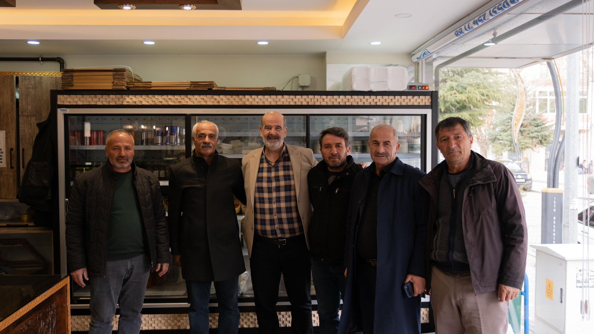 653706572 122115508287235984 3064467297641350735 N