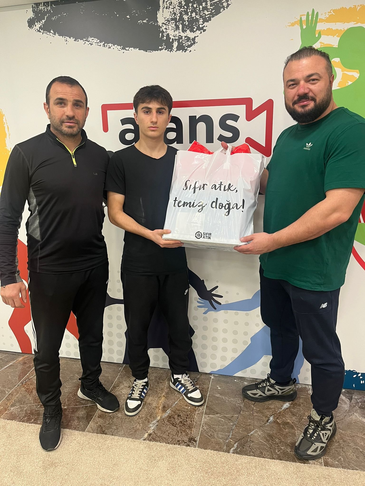 Acd7E95A F4F1 495D 8Eb5 47D45297548C