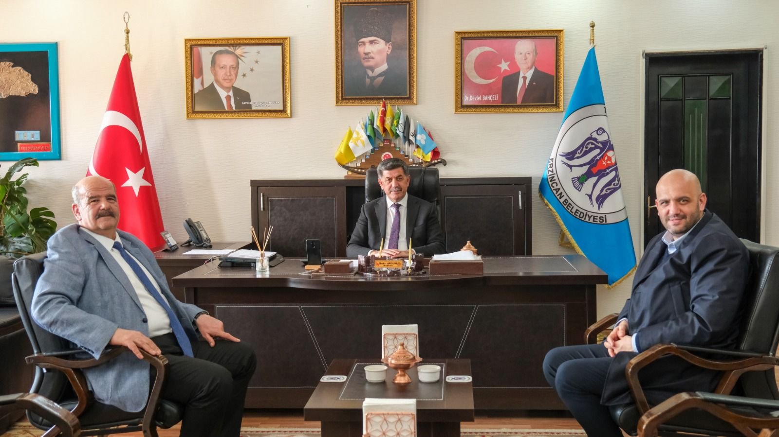 Tan’dan Aksun’a Ziyaret: “Erzincan İçin Ortak Akıl Şart”