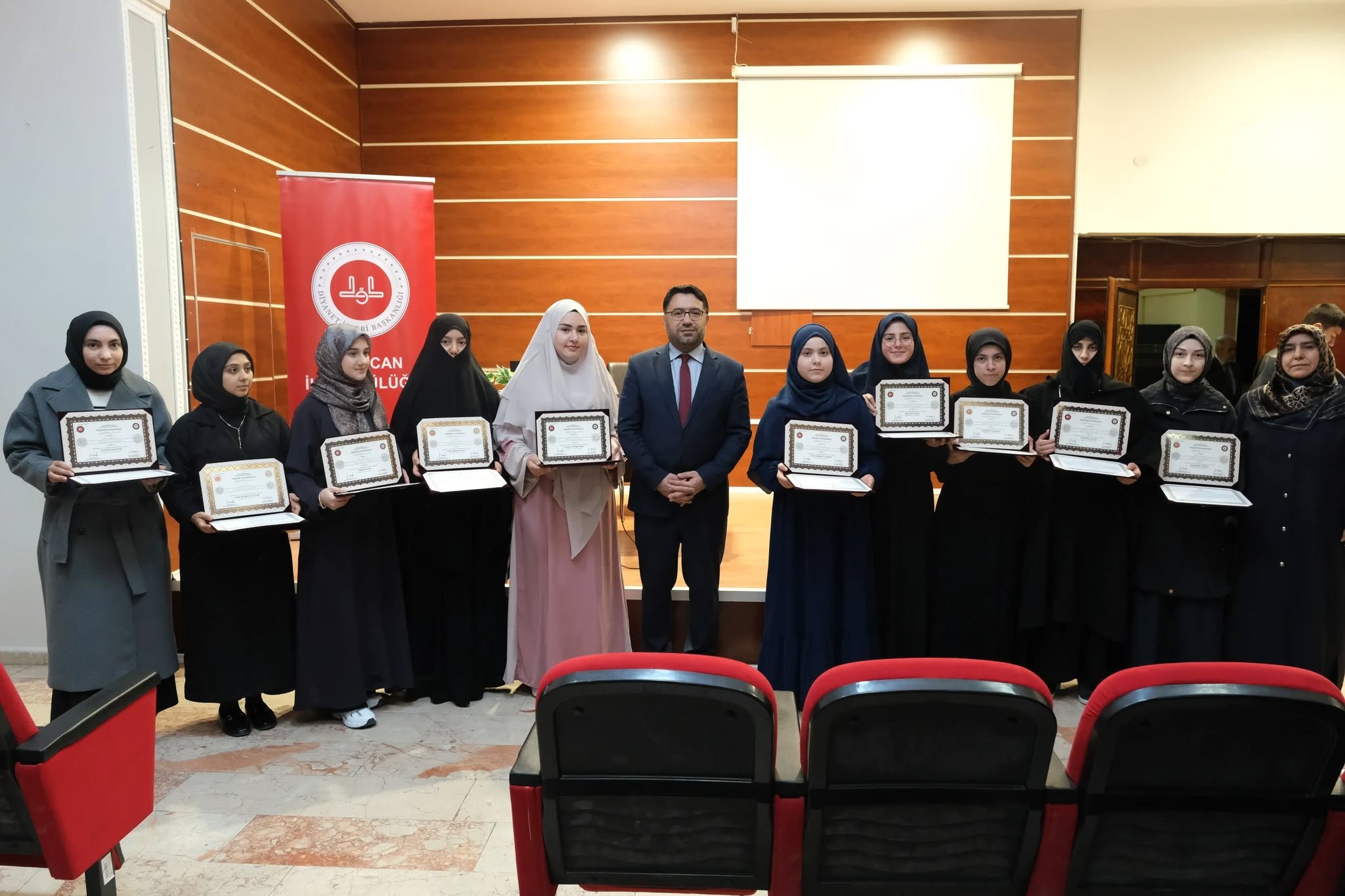 Hafiz Öğrenci̇ler Müftülük 2