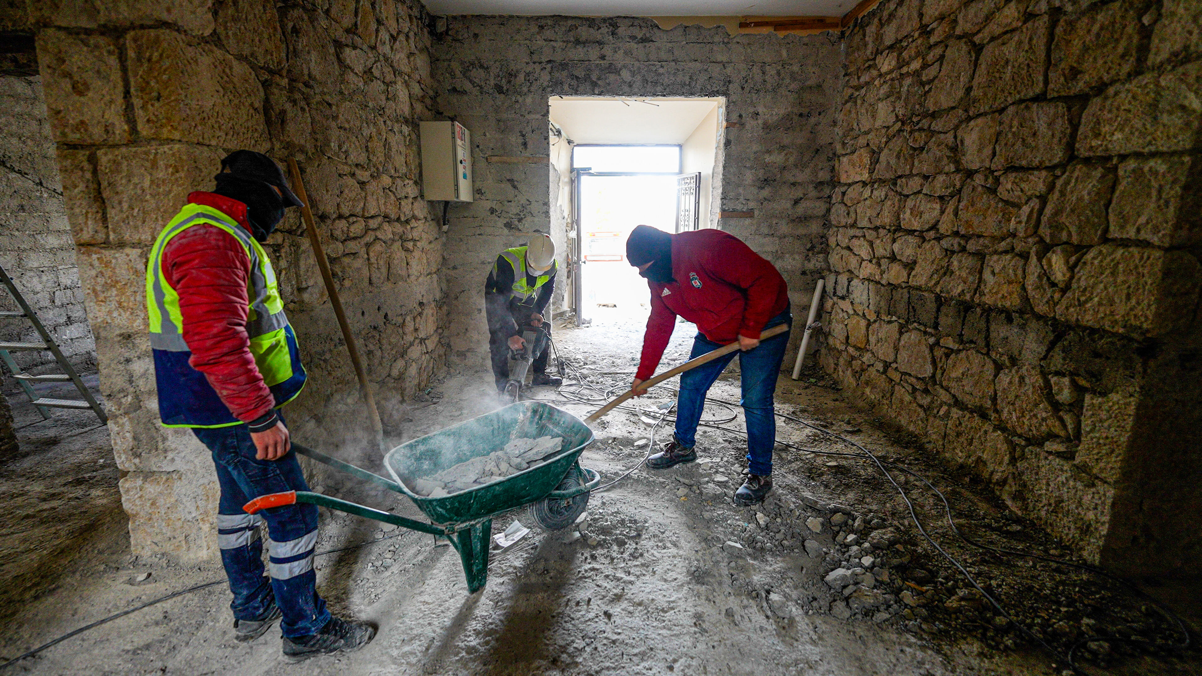 İli̇ç Tari̇hi̇ Bi̇na (3)