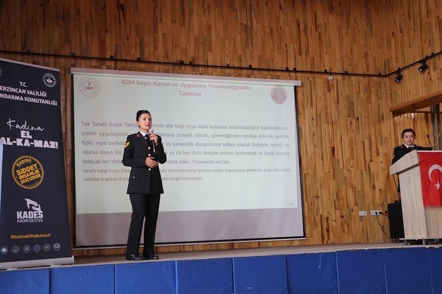 Jandarma Öğrenci̇ler Semi̇ner (1)