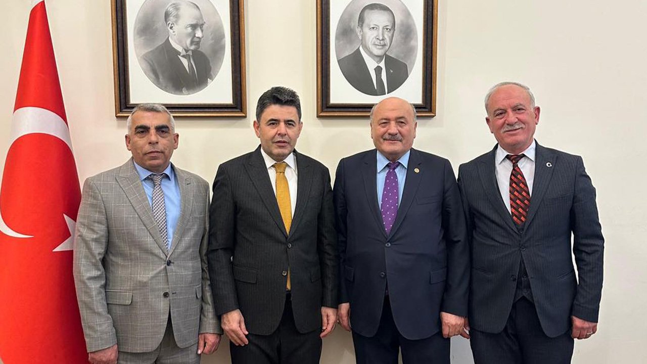 Ulaşım Sorunlarını Bakana İlettiler