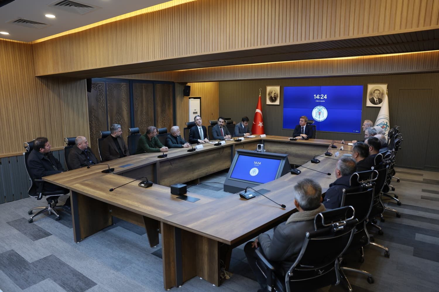 Vali̇ Aydoğdu Sektör Toplantilari 2