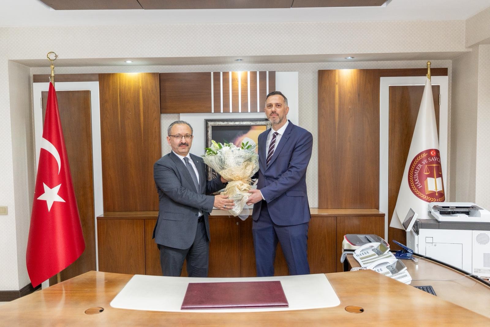 Ali̇ Erden Haki̇mler Ve Savcilar Yüksek Kurulu Tefti̇ş Kurulu Başkani (4)