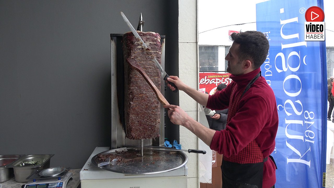 Erzincan Yaprak Dönerinde Erzincanlı Farkı