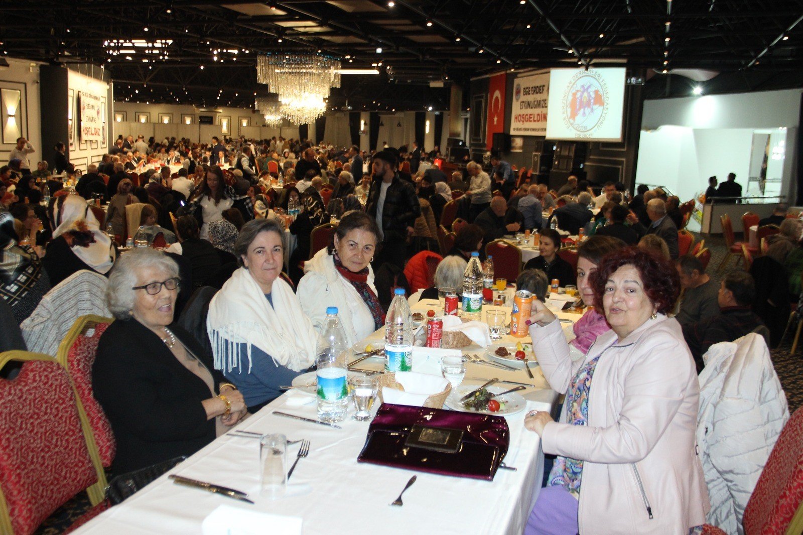 Erzi̇ncanlilar İzmi̇r Bi̇rli̇k Gecesi̇ (5)