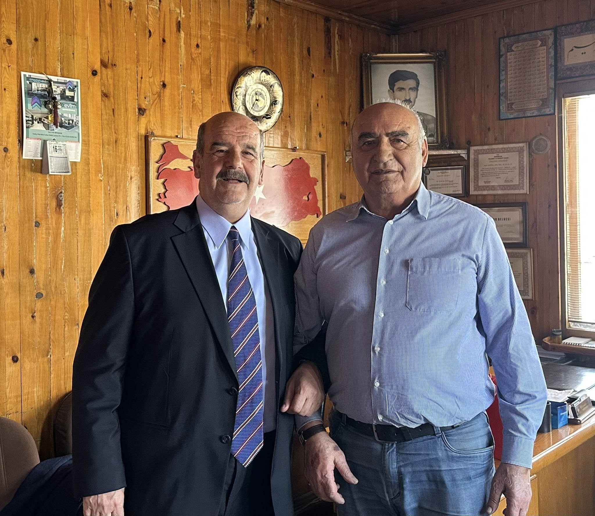 671236436 122120244441235984 4707053949451579393 N