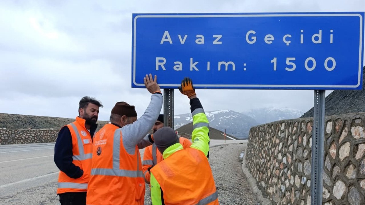 Kemali̇ye Avaz Geçi̇di̇ 2