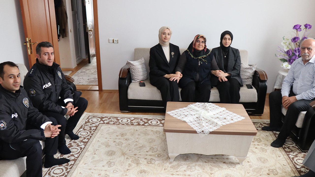 Tercan Emni̇yet Kaymakam 5-1