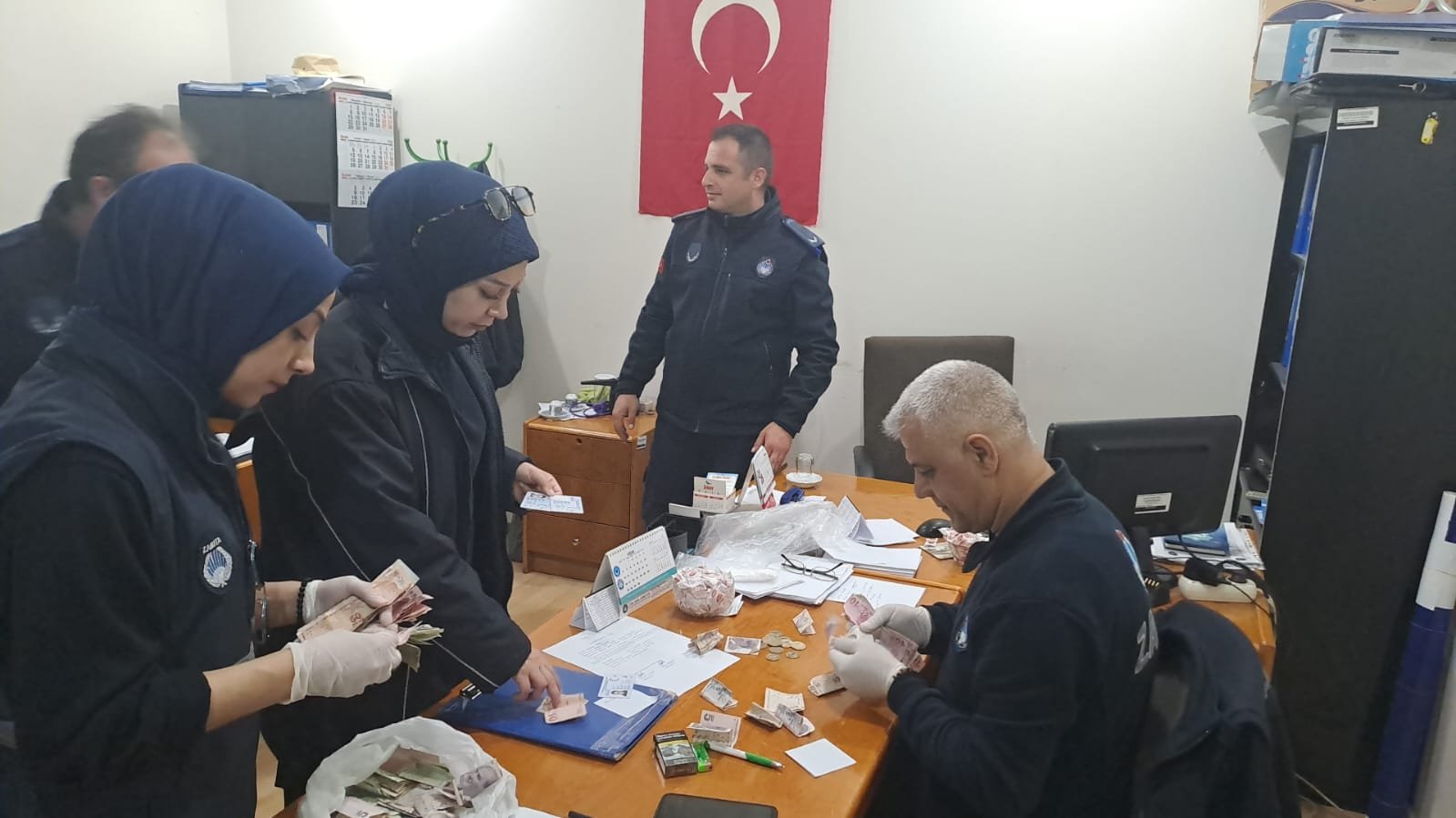 Zabita Erzi̇ncan Di̇lenci̇ Operasyon (9)