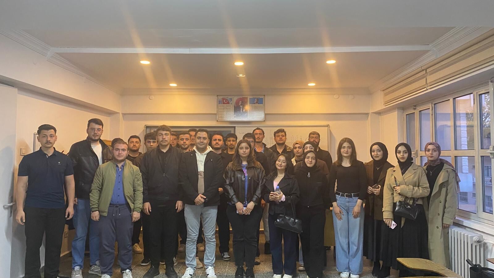 Ülkü Ocaklari Bağimlilik Eği̇ti̇mi̇ (1)