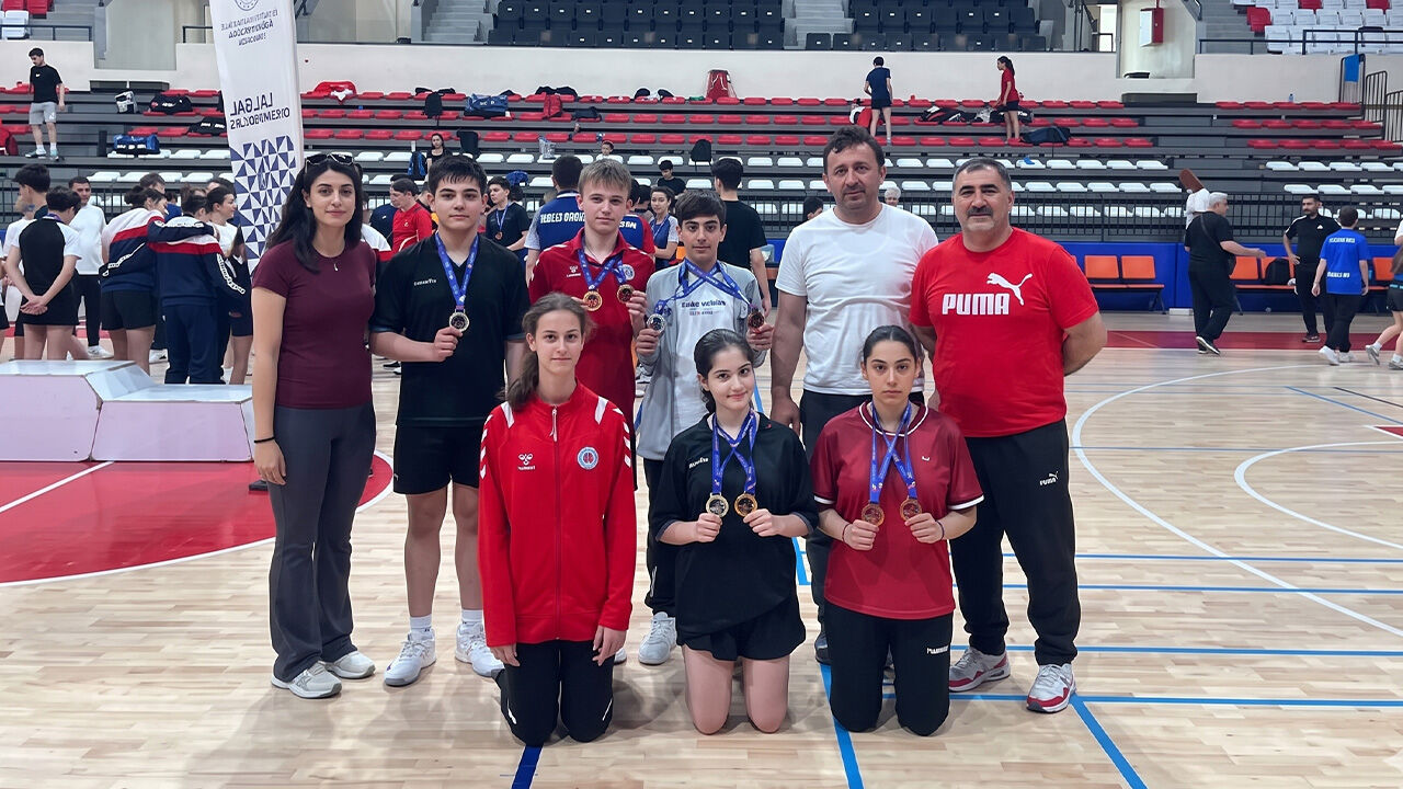 Badmintoncular Şampi̇yonluk 3