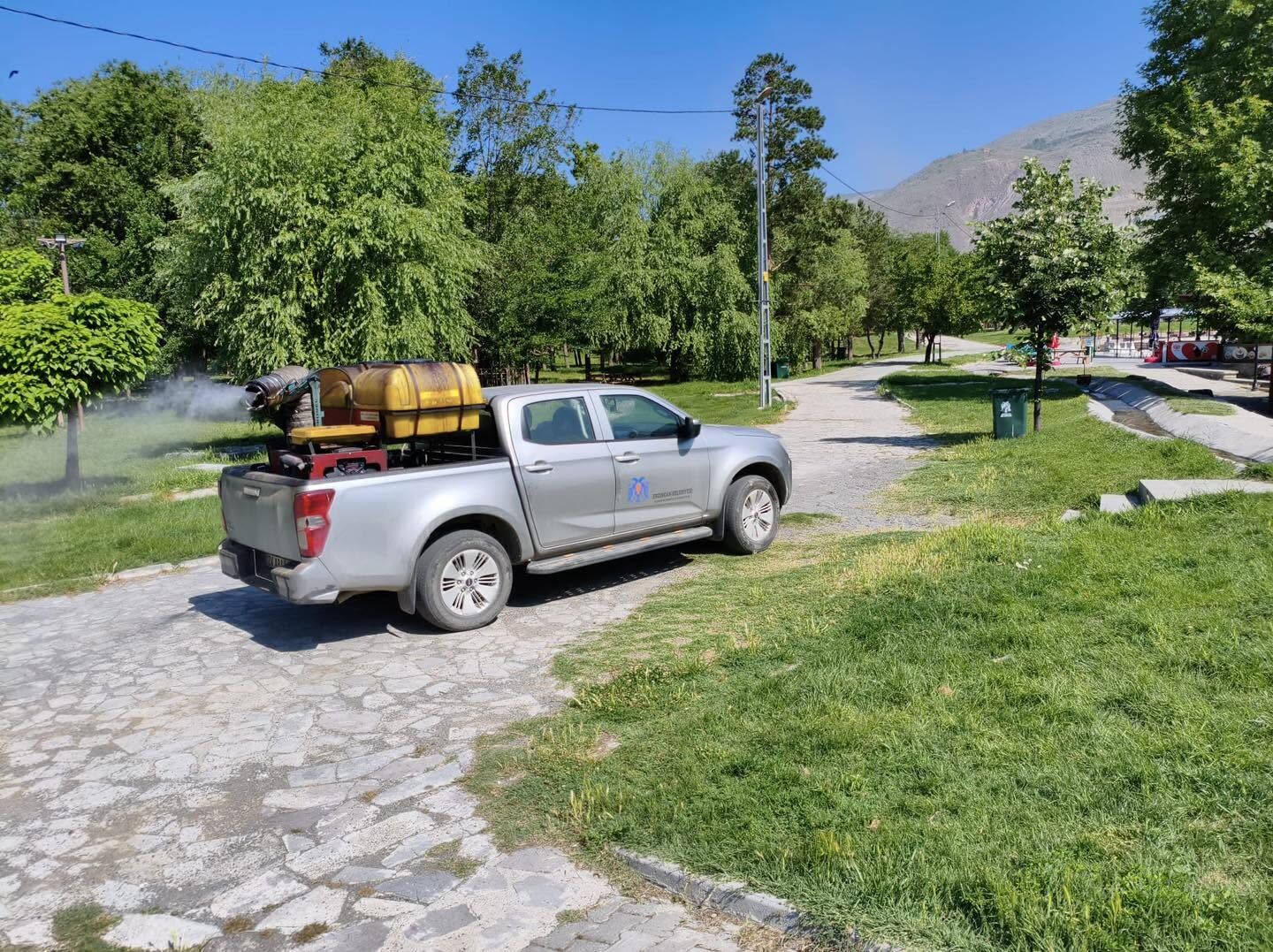 Ekşi̇su İlaçlama Çalişmasi 2