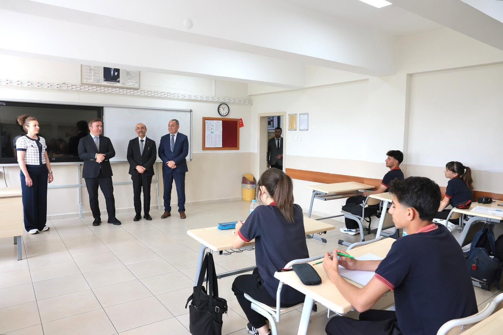 Vali̇ Aydoğdu Öğrenci̇ler Yks (1)